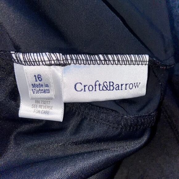 Croft & Barrow Swimsuit Women Size 16 Black One Piece Ruching Front * - Picture 3 of 5